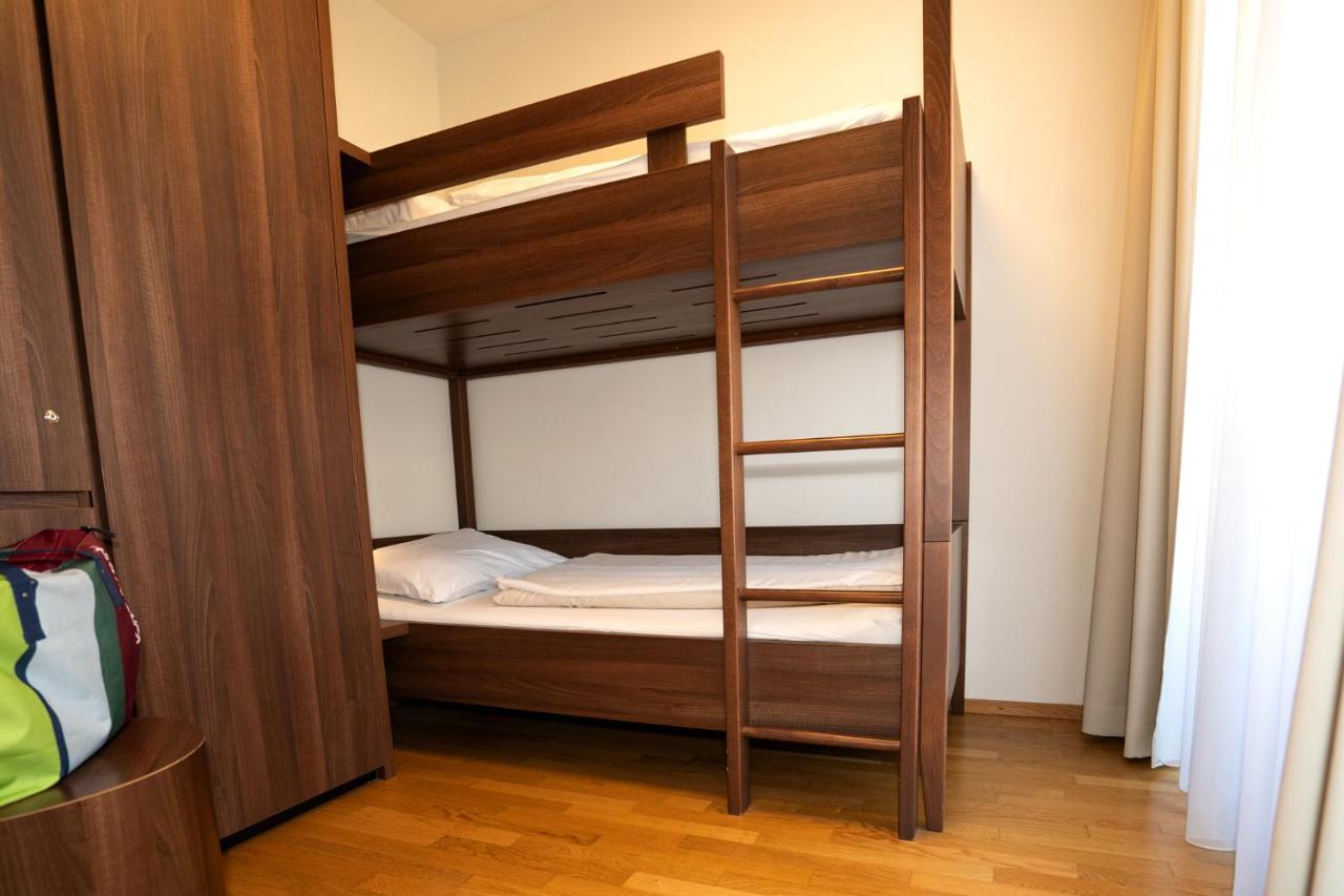Appartementhaus Karawankenhof Villach Bagian luar foto